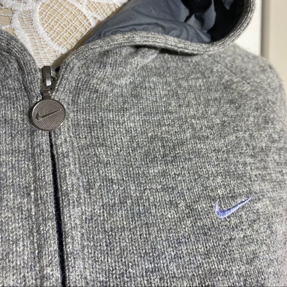 Nike Golf Gray Hoodie Sweater with lining zip up - Picture 6 of 15